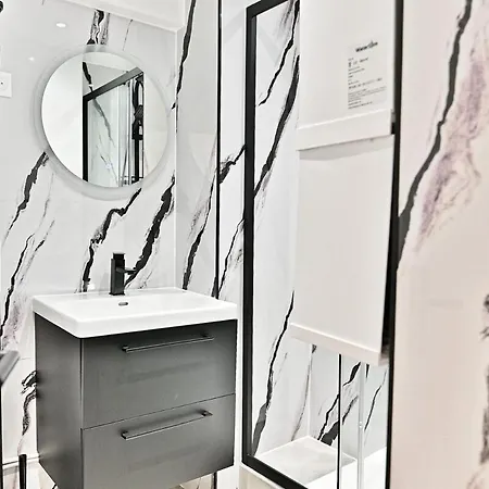 アパート Parisian Getaway Near Gare De L'est - Ii *