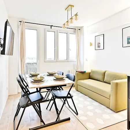 Parisian Getaway Near Gare De L'est - Ii * Paris