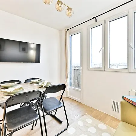 Parisian Getaway Near Gare De L'est - Ii Apartamento