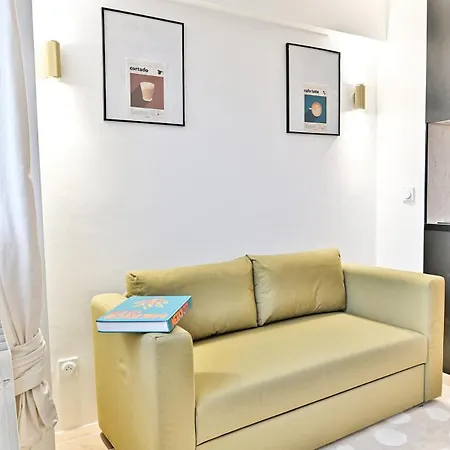Parisian Getaway Near Gare De L'est - Ii